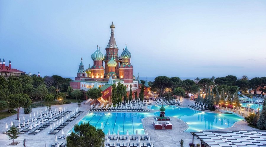 wow-kremlin-palace.jpg