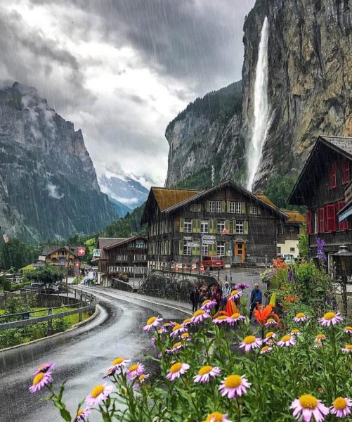 آشنایی-با-دره-لاتربرونن-با-آبشارهای-دی-094644-2.jpg