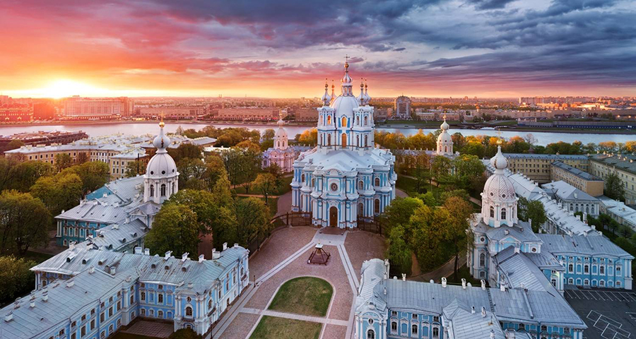 white-nights-of-saint-petersburg7.jpg