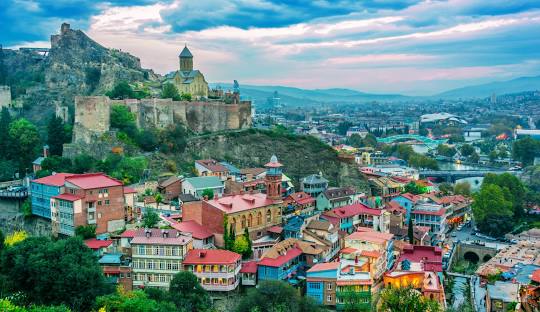 تور تفلیس 5 شب نوروز 1405