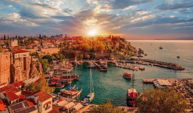 تور آنتالیا 6 شب و 7 روز ویژه ی نوروز 1405