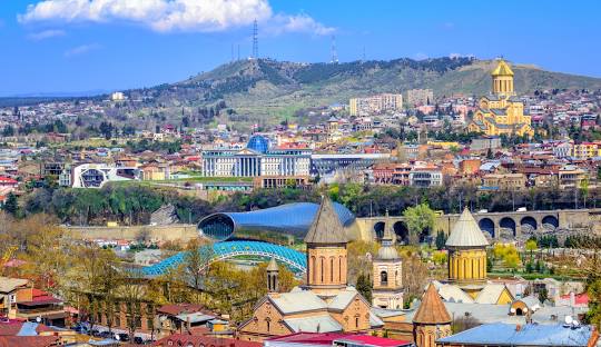 تور تفلیس 7 روزه آبان 1404